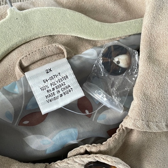 Tan Faux Suede Light Weight Jacket Women's 2x. # T4 - Picture 4 of 5